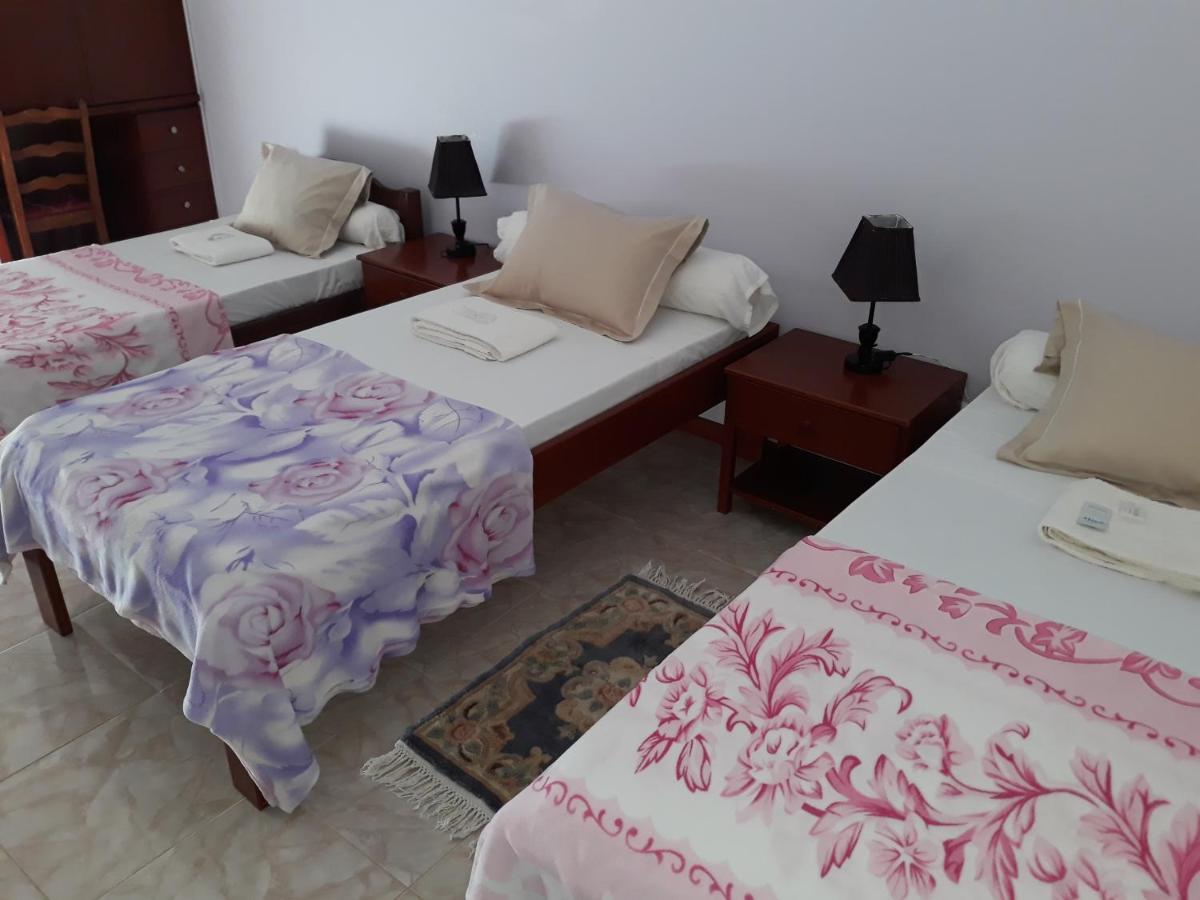 Yria Residencial Bed and Breakfast Porto Novo Eksteriør billede