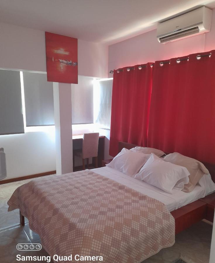 Yria Residencial Bed and Breakfast Porto Novo Værelse billede