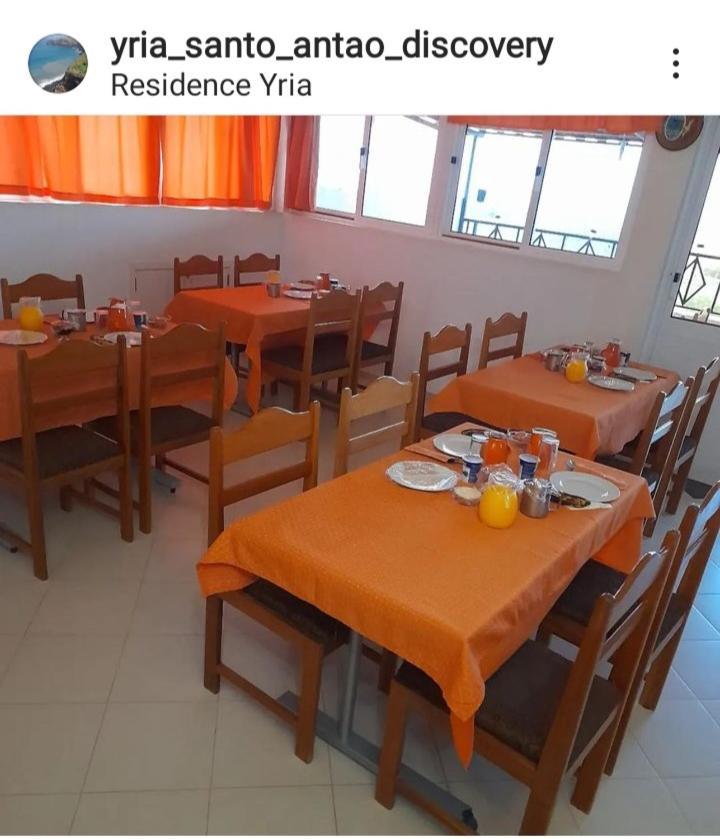 Yria Residencial Bed and Breakfast Porto Novo Eksteriør billede