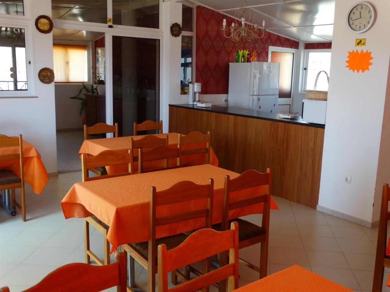 Yria Residencial Bed and Breakfast Porto Novo Eksteriør billede